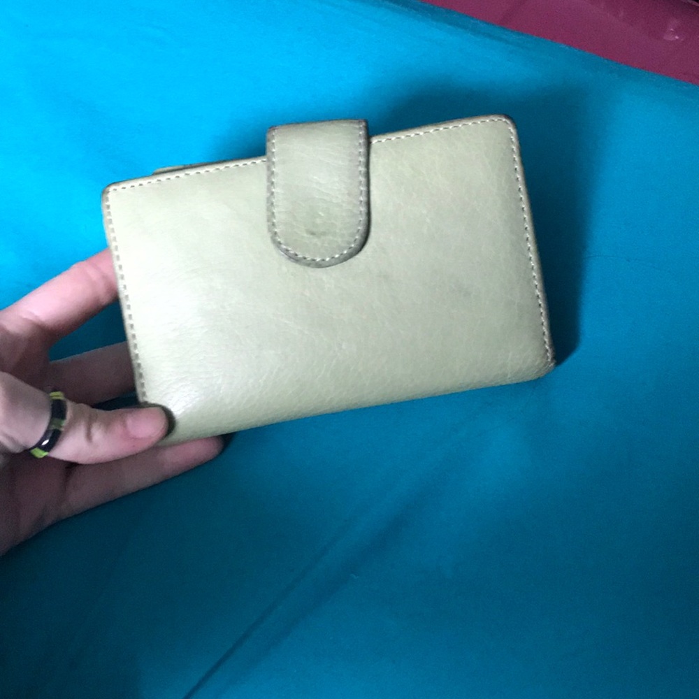 Green wallet
